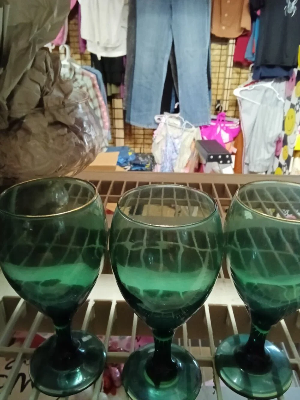 Set of 3 Green Glass Goblets with Gold Rim - Elegant Drinkware